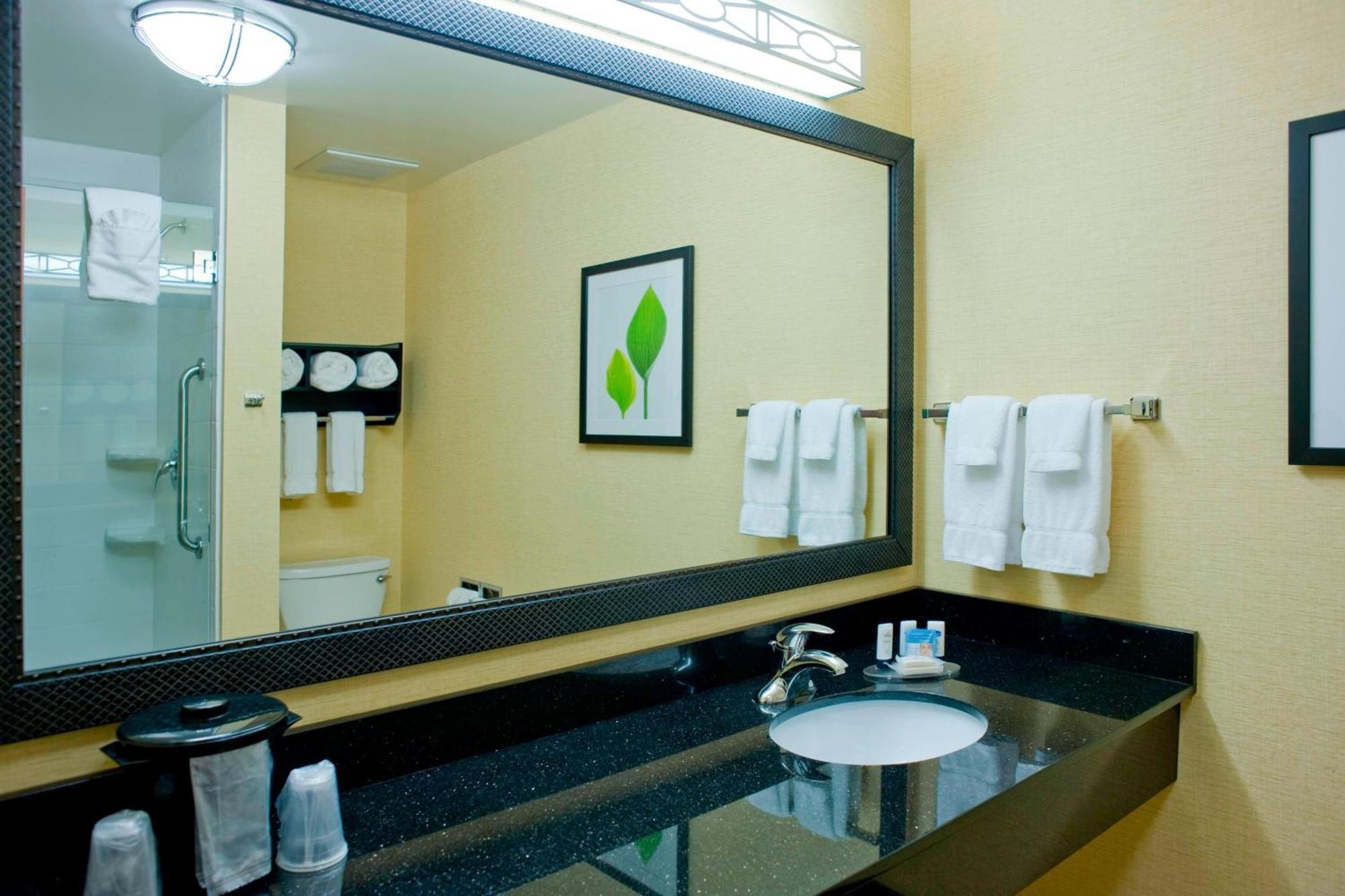Fairfield Inn & Suites Columbus Extérieur photo